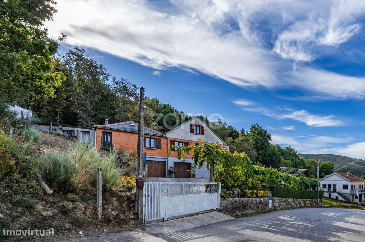 Moradia Individual T5, em Paradela, Montalegre - Grande imagem: 5/60