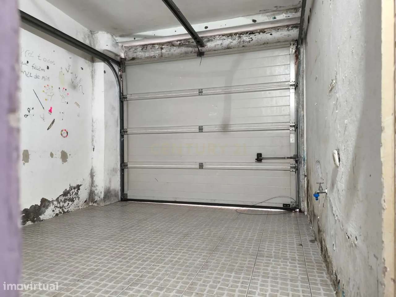 Moradia térrea com Garagem na Lagoa-3