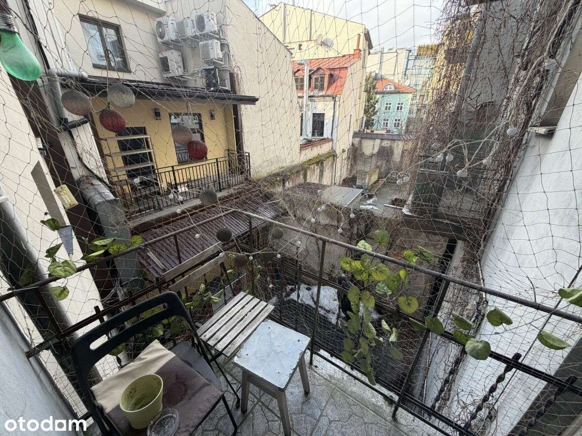 Jasne 2-pokojowe mieszkanie w sercu Kazimierza!-8