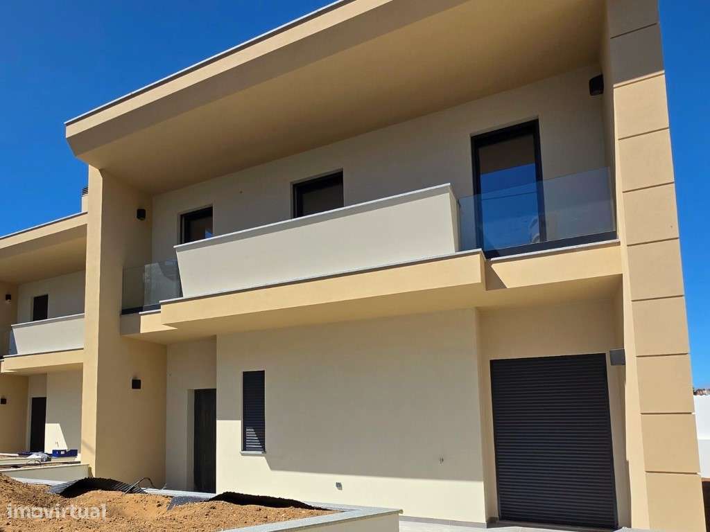 Moradia construção nova com jardim e piscina privativa em Murches - Grande imagem: 4/28