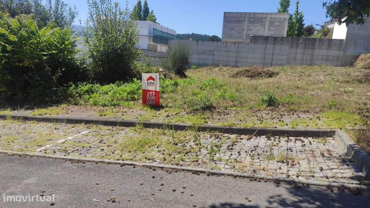 Lote em Celorico de Basto - Grande imagem: 5/11