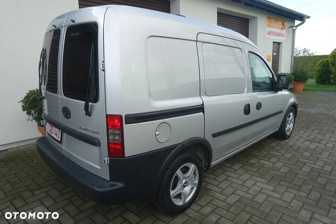 Opel Combo 1.3 CDTI DPF - 14