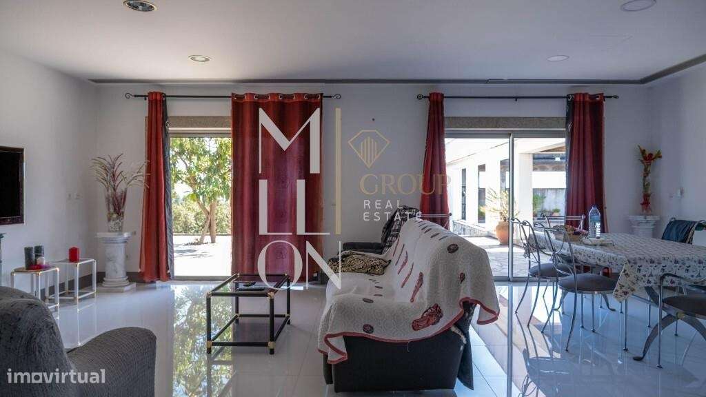 Moradia Distinta para Venda em Paços de Ferreira – Espaço, Conforto e - Grande imagem: 4/58