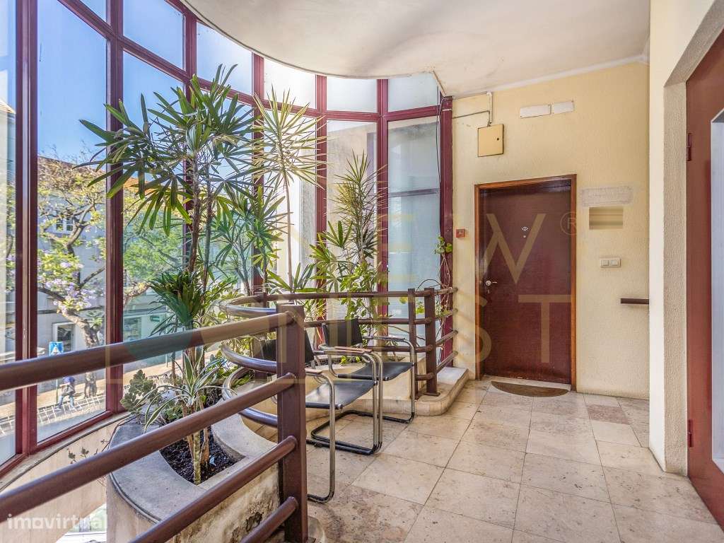 Área Nobre de 253 m² na Av. 5 de Outubro - O Maior Potencial de Con...-32