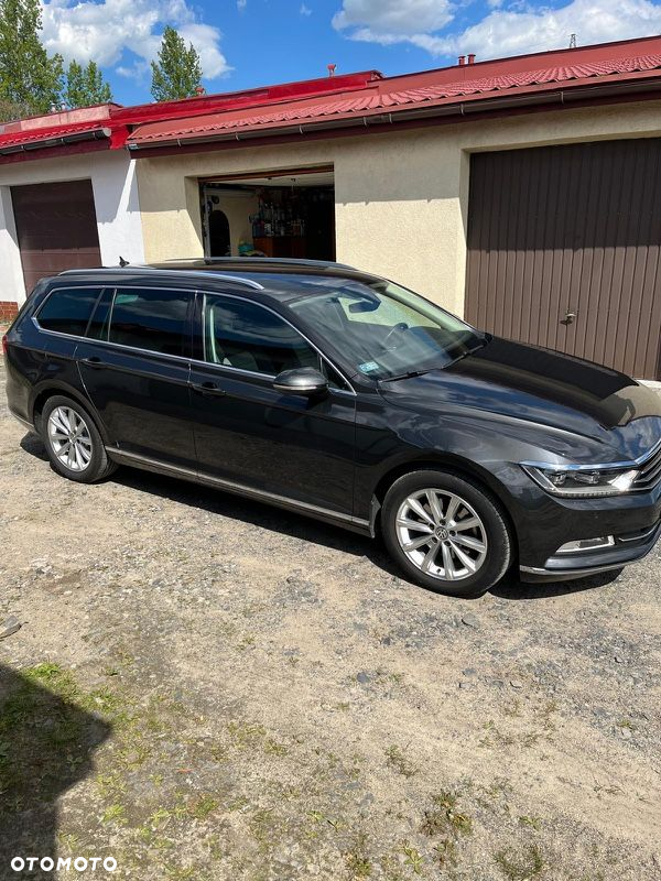 Volkswagen Passat - 5