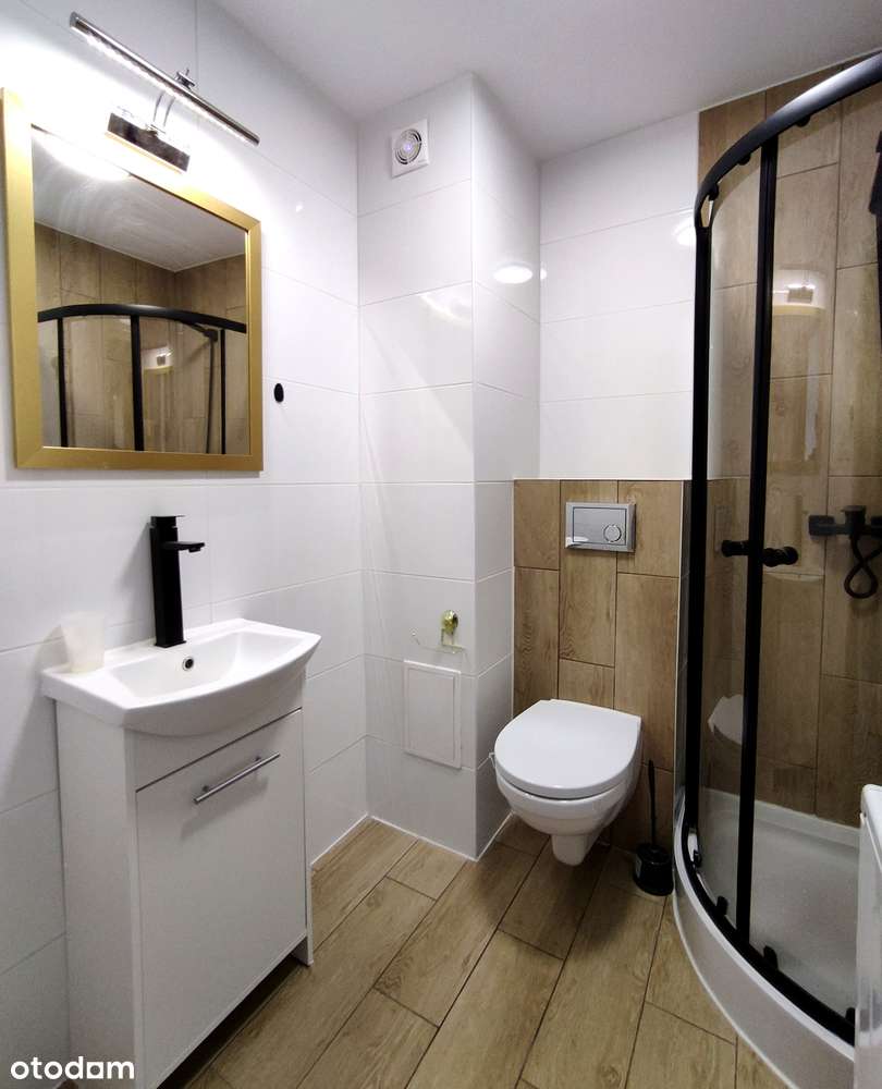 Wynajęta kawalerka - pracujące mieszkanie z najemcą - Pełny obrazek: 2/9