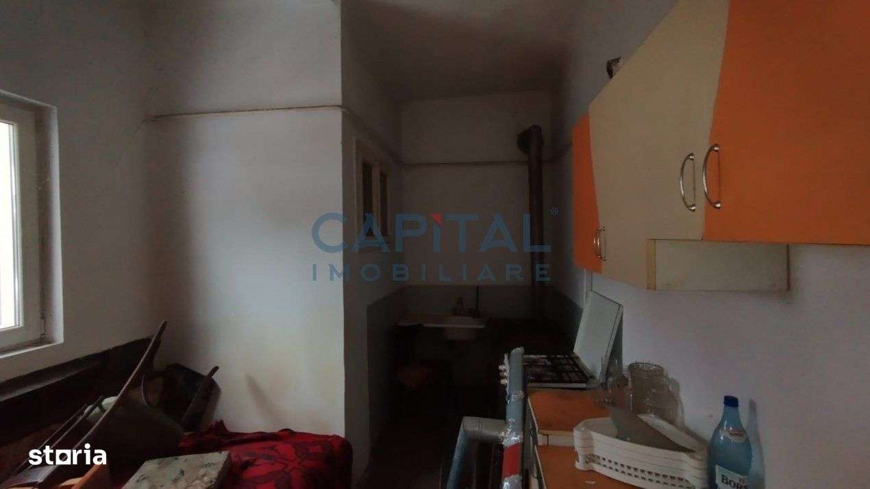 casa 2 camere + dependinte Piatra Neamt - Imagine principală: 5/9