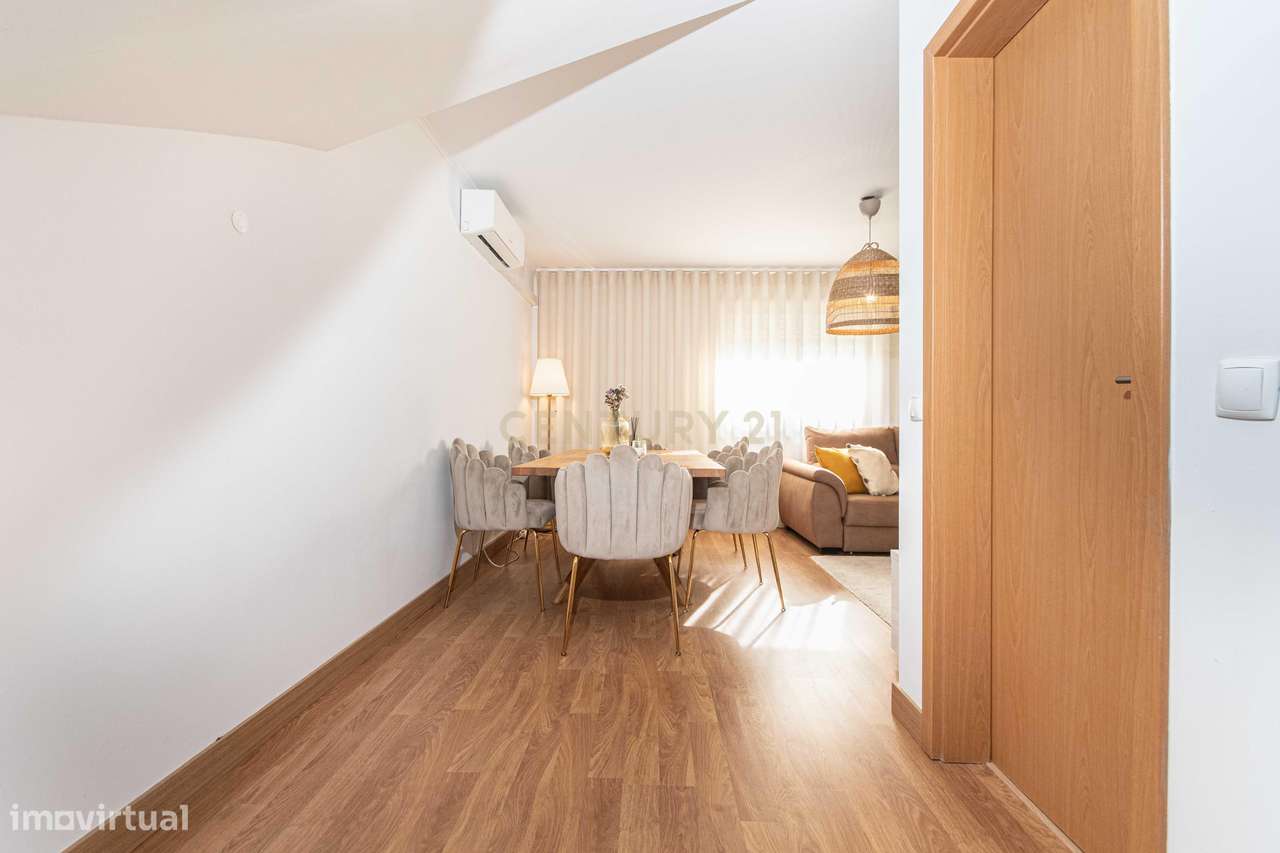 Apartamento T3 Duplex Totalmente Remodelado – Santa Clara - Grande imagem: 5/21