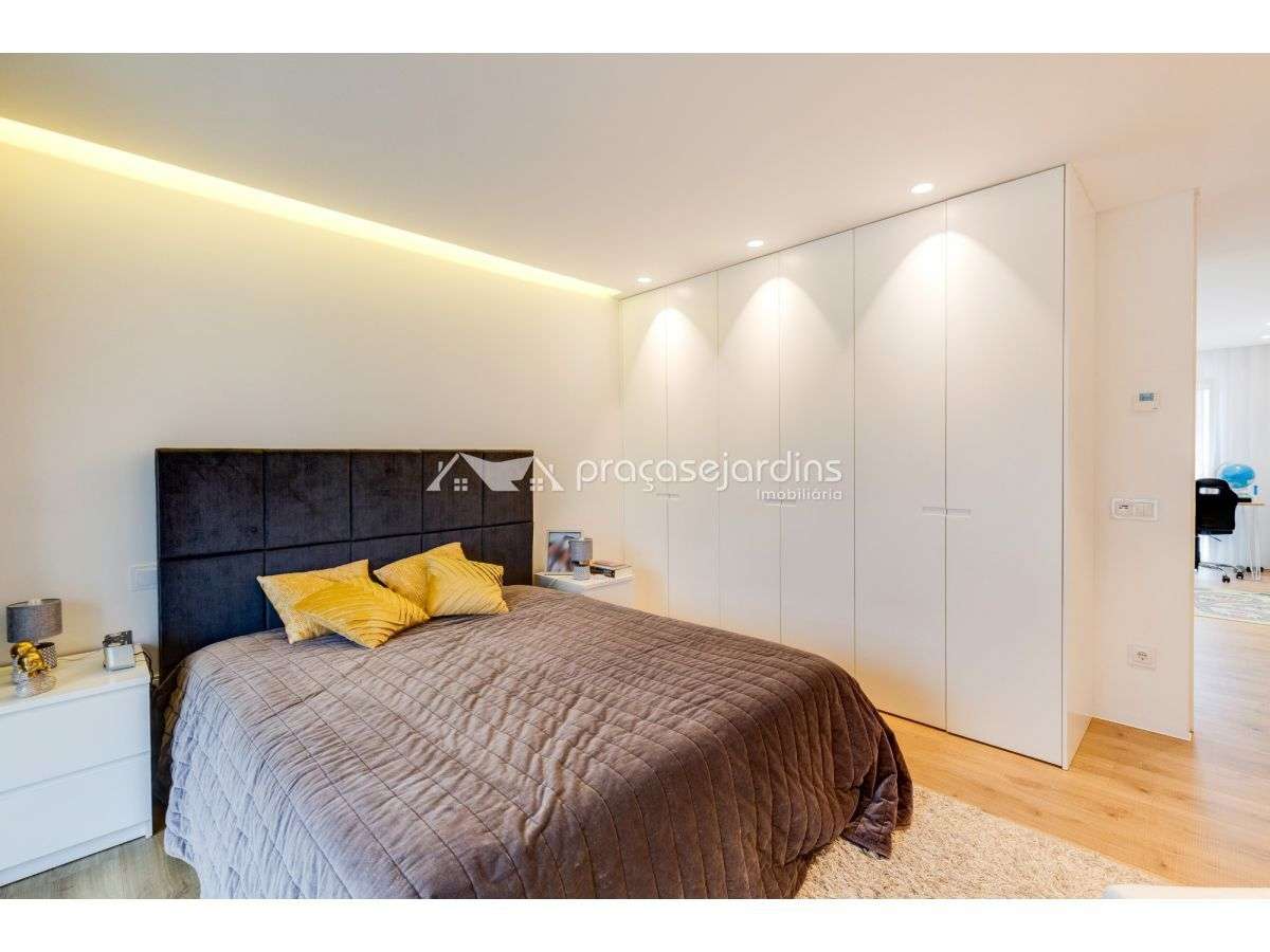 Moradia T5 Contemporânea e elevada eficiência energética – Amor, Le...-39