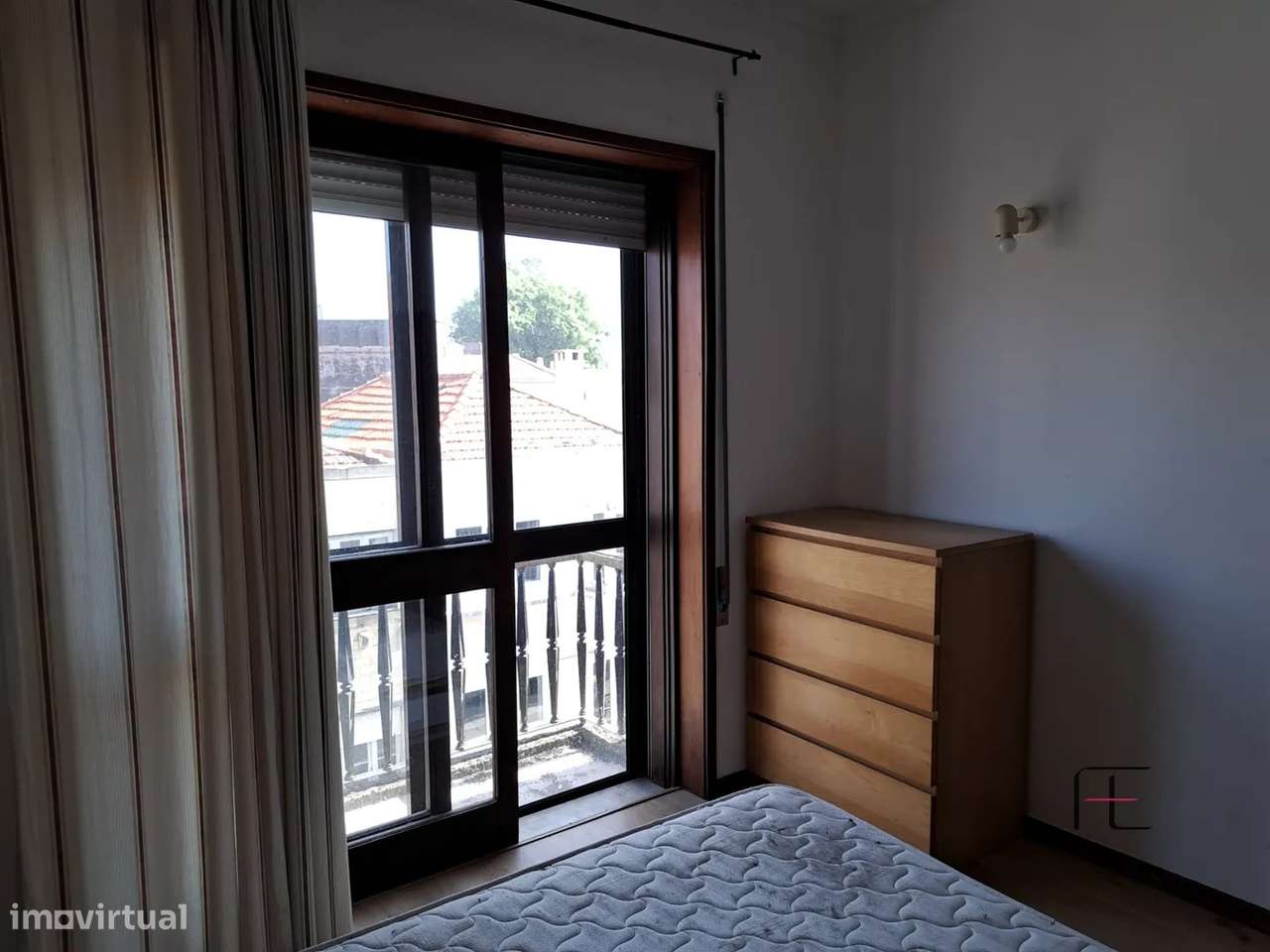 Apartamento T3, Porto, Porto-10