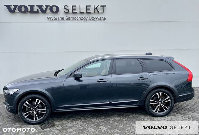 Volvo V90 - 4