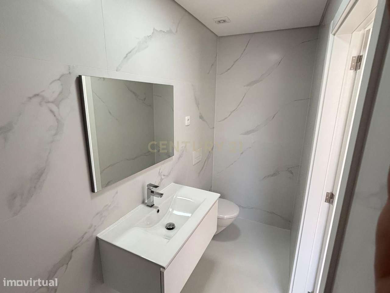 Apartamento Moderno em Viseu - Localização Central e Aconchegante-9