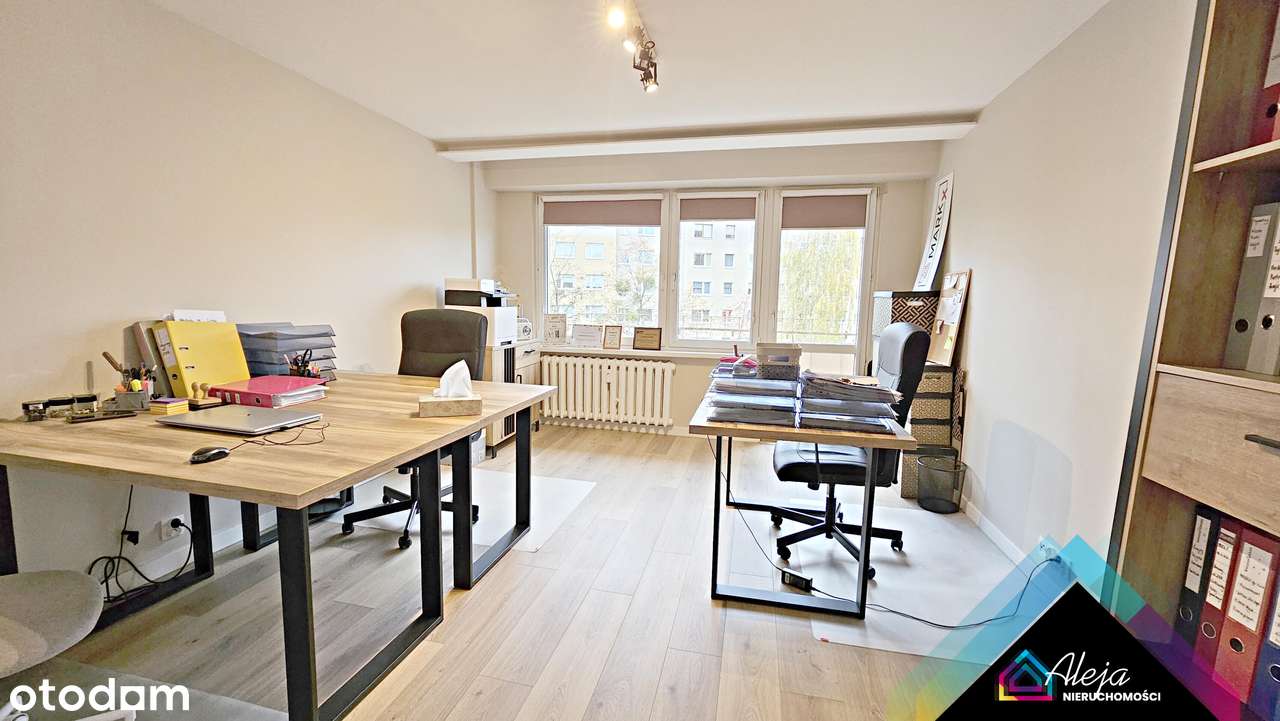 Kawalerka ,2.piętro ,blok z windą ,duży balkon ,po generalnym remoncie-2