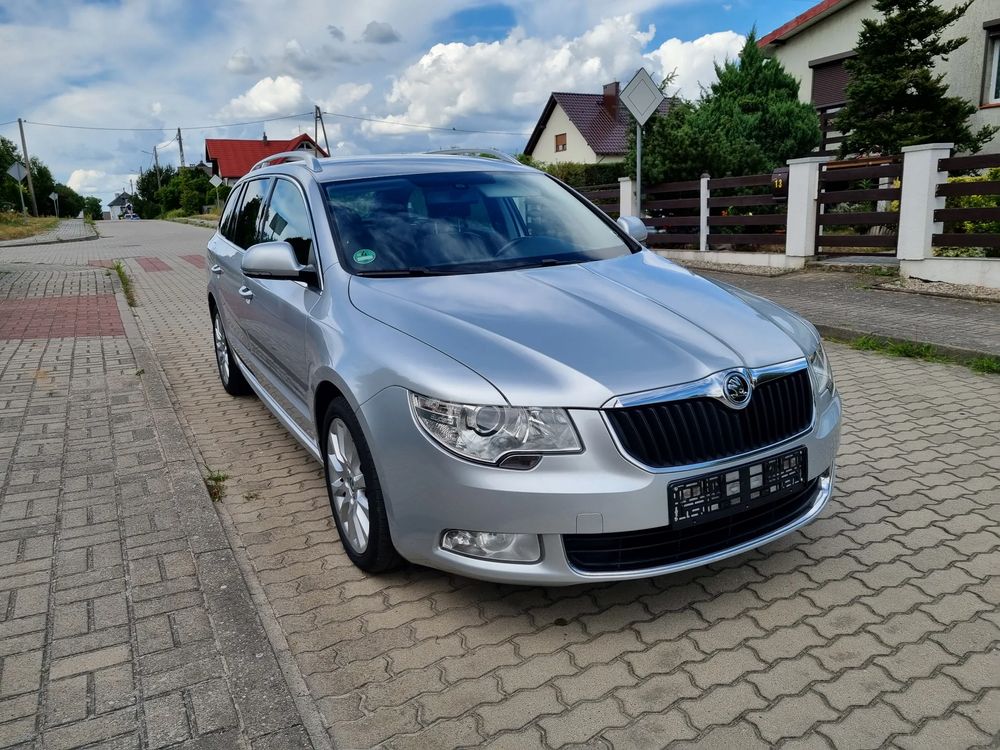 Skoda Superb II (2008-2018) 2.0 TDI Elegance 2013