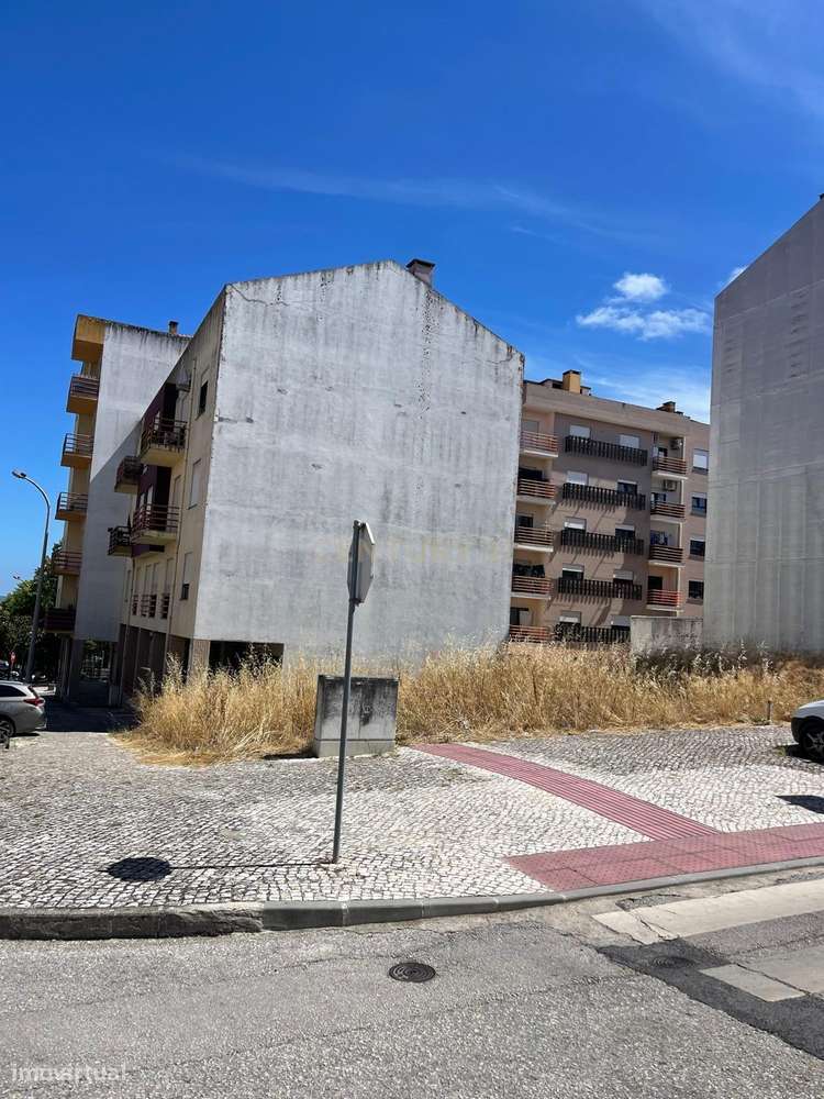 Terreno Urbano Torres Novas - Grande imagem: 3/5