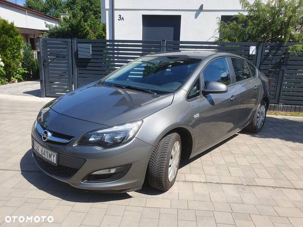 Opel Astra IV 1.4 T Active - 9