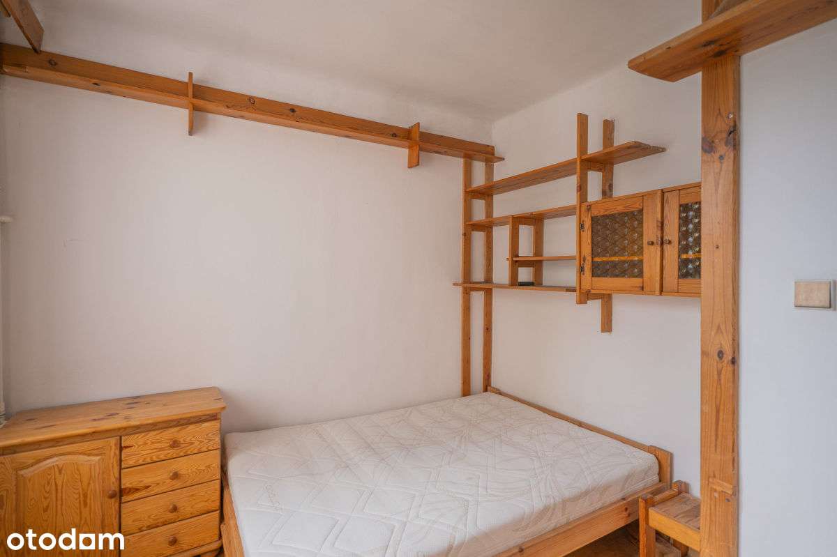 dwa pokoje, Metro z miejscem parkingowym-5