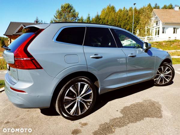 Volvo XC 60 B5 B Momentum Pro - 4