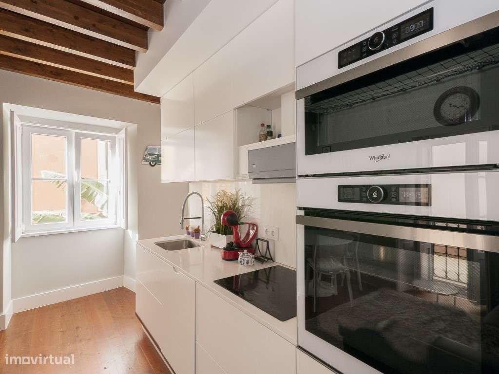 Apartamento Loft Duplex T1+1 junto ao museu do Fado!-5