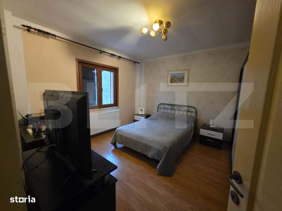 Casa de vanzare, 140 mp, zona Micro 11 - Imagine principală: 3/19