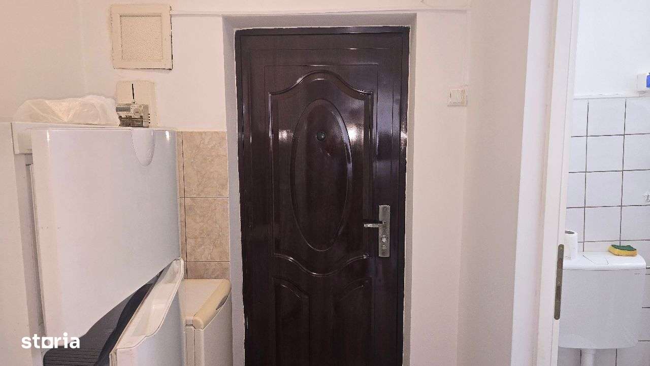 Vand garsoniera in Deva, zona Progresul, parter, mobilata utilata - Imagine principală: 4/8