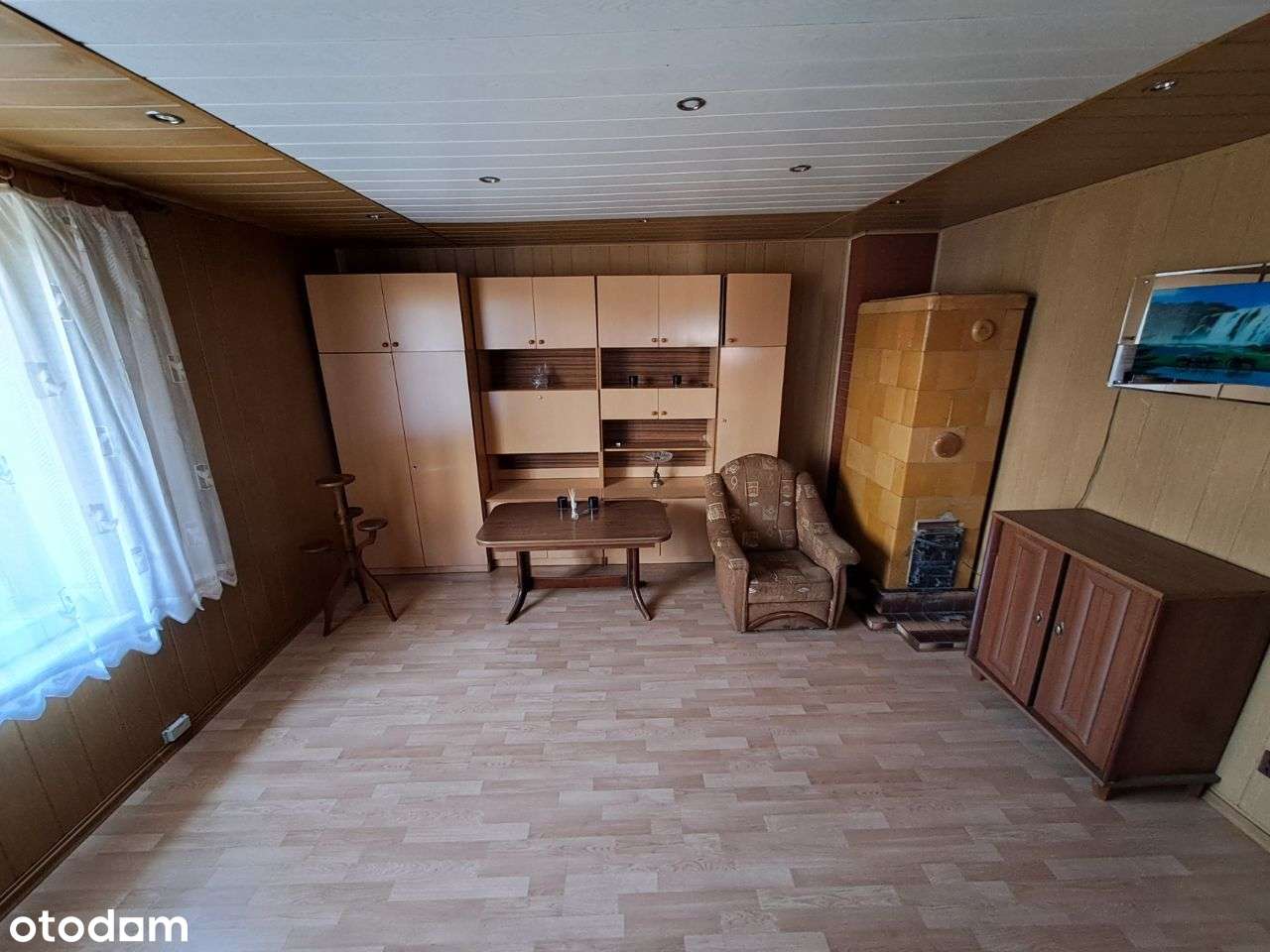 Dom 90m2 + strych z ogrodem i dwoma budynkami gospodarczymi - Pełny obrazek: 5/14