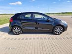 Kia Rio - 6