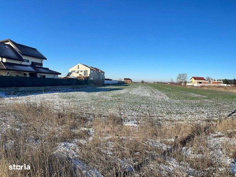 Teren extravilan 10400mp de vanzare in Otopeni str. Putna-0