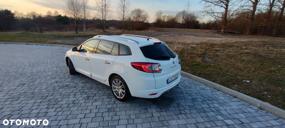 Renault Megane Grandtour ENERGY TCe 115 Start & Stopp Bose Edition - 12