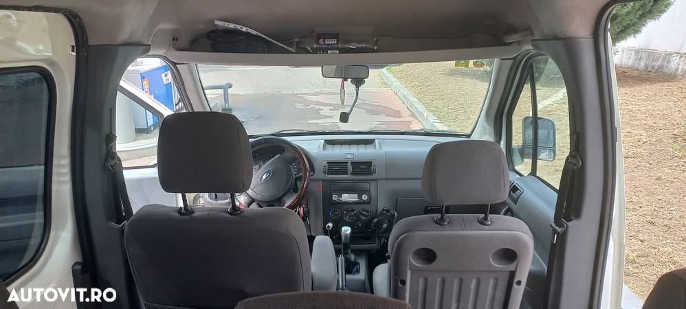 Ford Transit Connect - 5