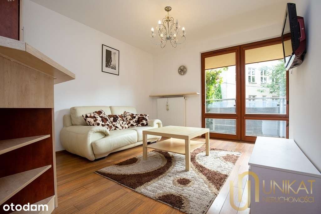 Przytulne i funkcjonalne mieszkanie w Centrum-1