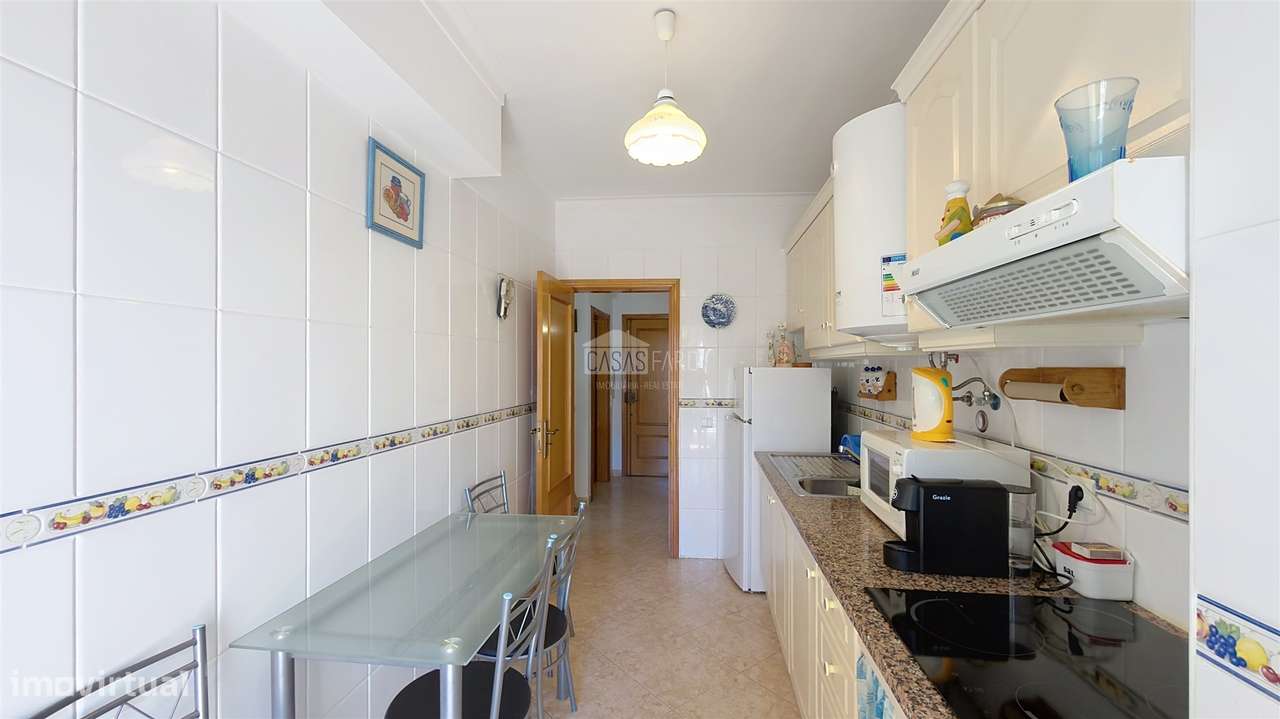 Apartamento T2 Venda em Quarteira,Loulé-5