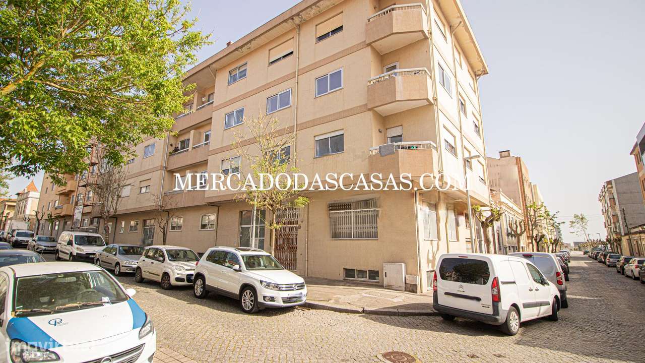 Apartamento T2 Espinho centro cidade rua14 com 35-15
