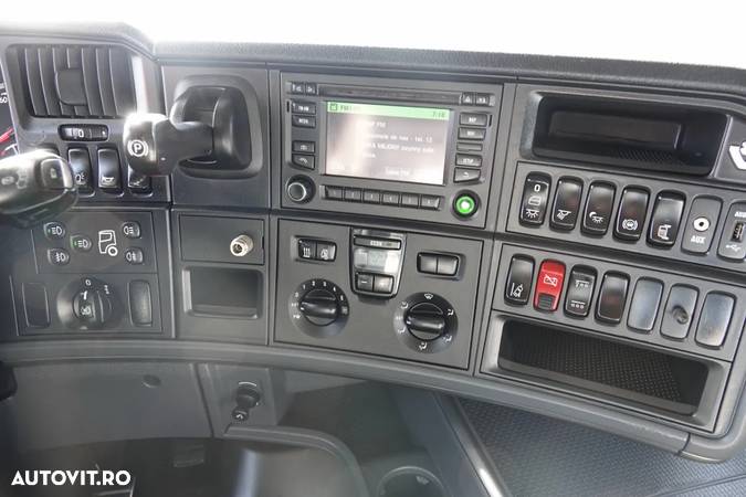 Scania R580 / V8 / RETARDER / PIELE / JANTE ALIE / I-PARK COOL / EURO 6 - 31