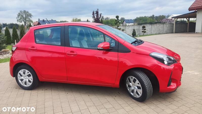 Toyota Yaris 1.0 Premium - 17