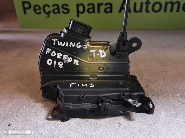 TWINGO III / FORFOUR 453 FECHADURA TRÁS DIREITA - F143 - 1