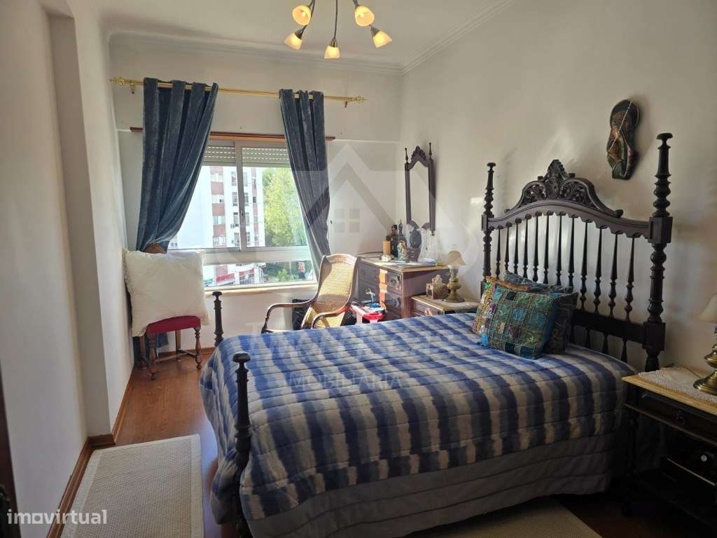 Apartamento T3 na Póvoa de Santa Iria-16