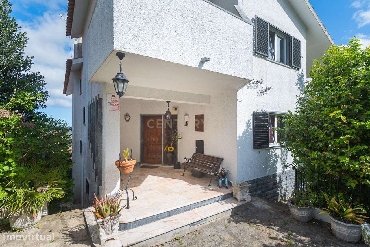 Sintra moradia T5,  lote com 360m2, garagem 65m2-8