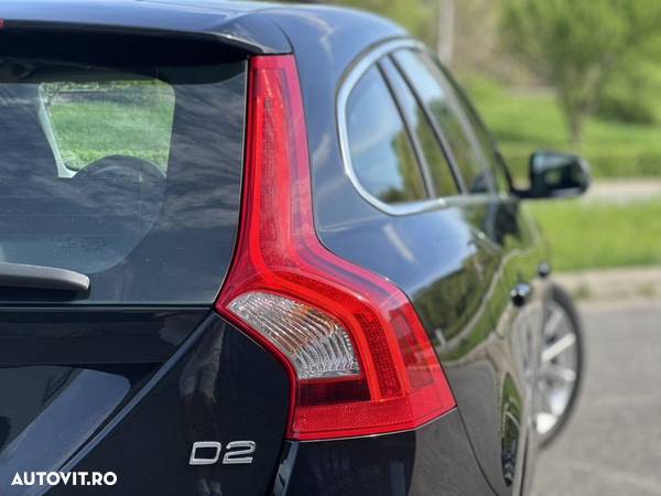 Volvo V60 D2 ECO Start-Stop Summum - 9