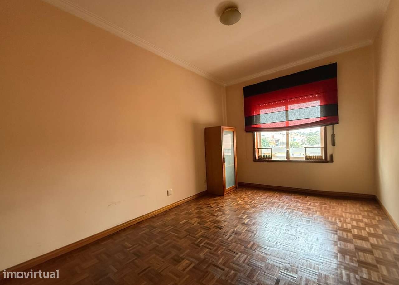 Apartamento T3 em Ovar com garagem fechada-21