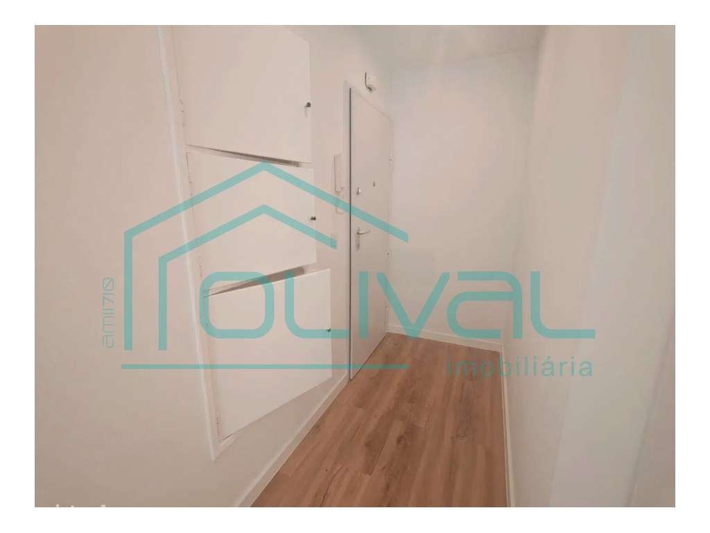 Apartamento T2 em Odivelas - Grande imagem: 4/20