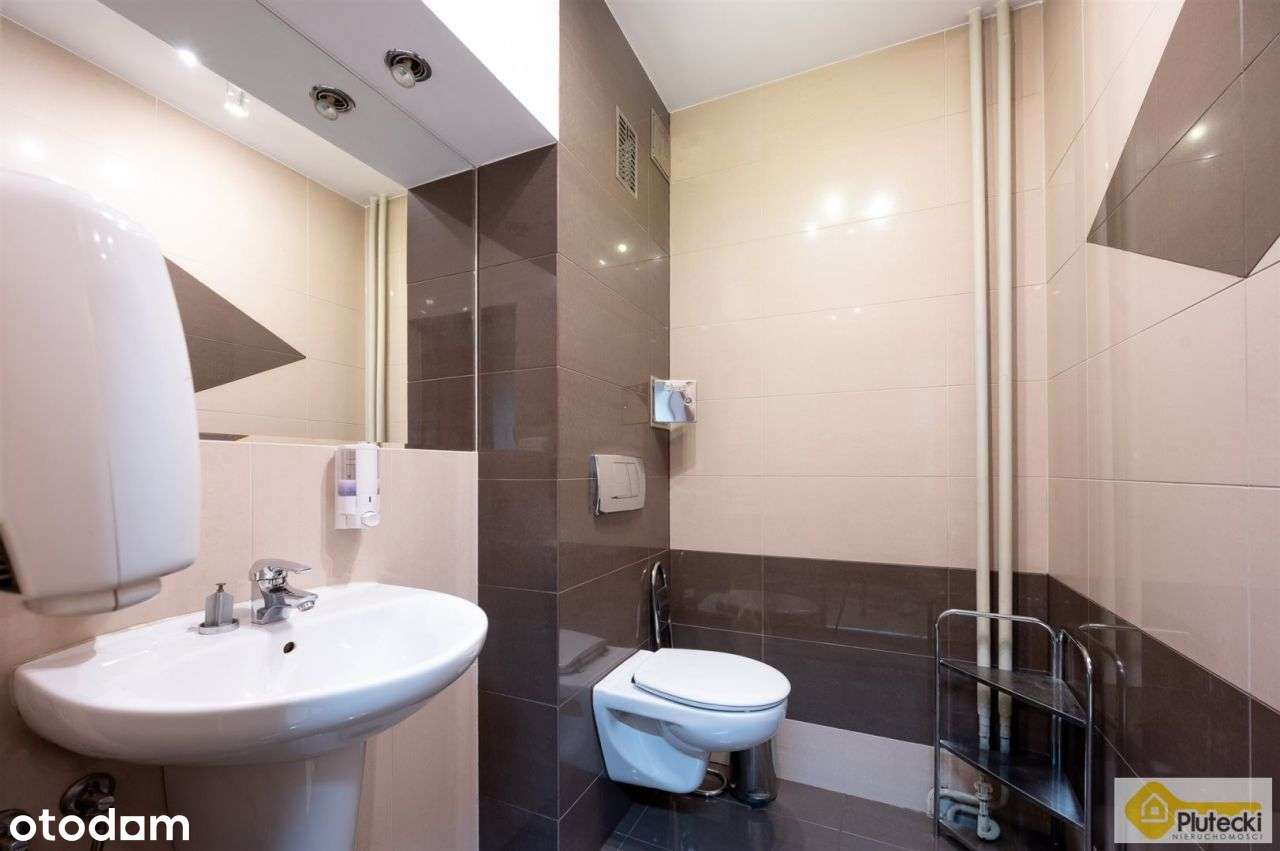 Duży lokal biurowy w świetnej lokalizacji-9