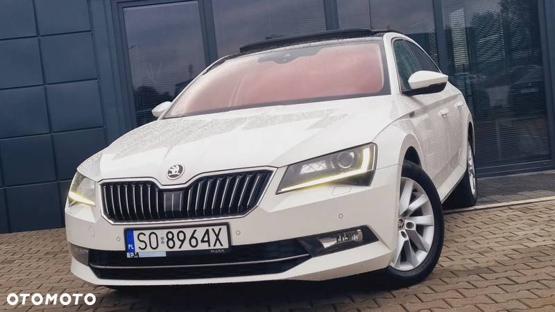 Skoda Superb 2.0 TDI Sportline DSG - 6