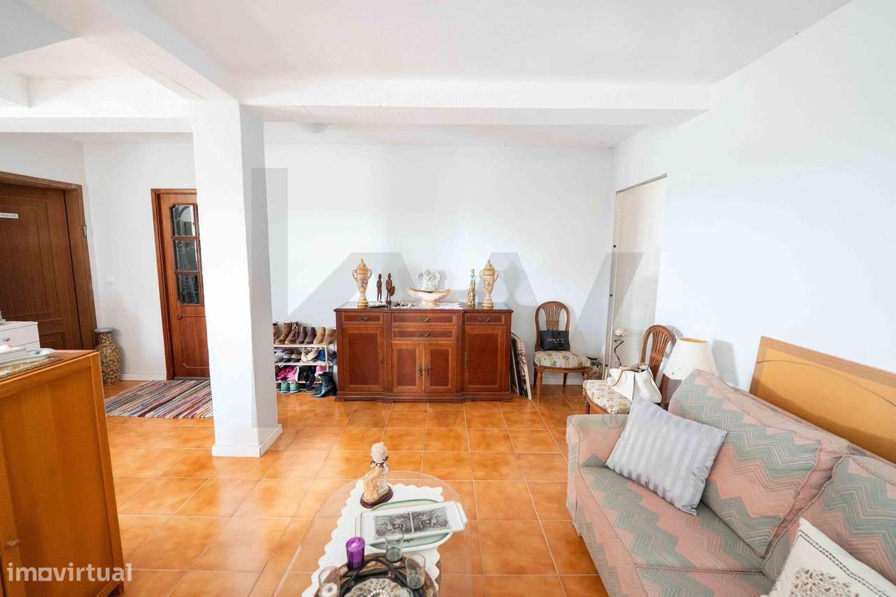 Moradia T4 em Larçã-40