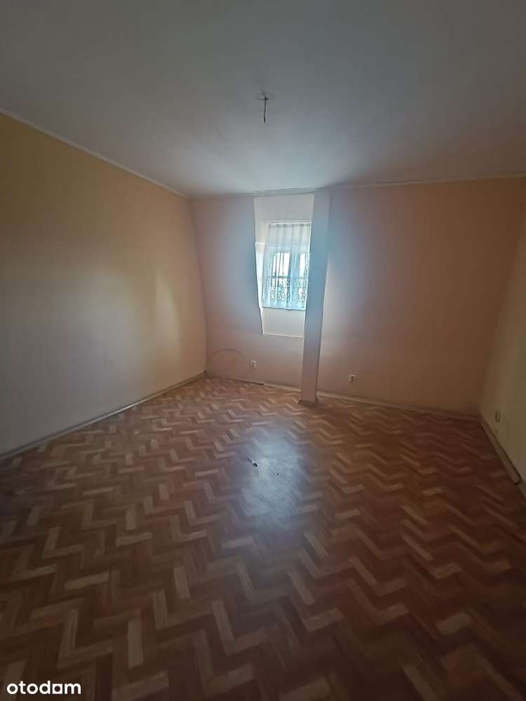 3-pokojowe mieszkanie na poddaszu w pięknej okolicy-5