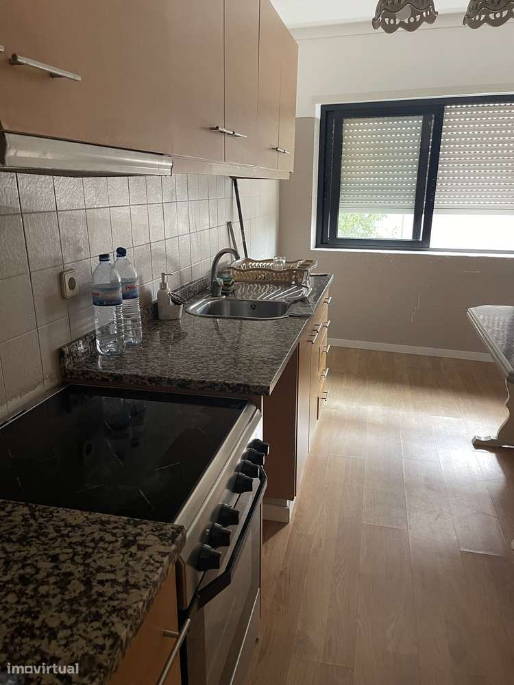 Apartamento T2 renovado - Grande imagem: 4/9
