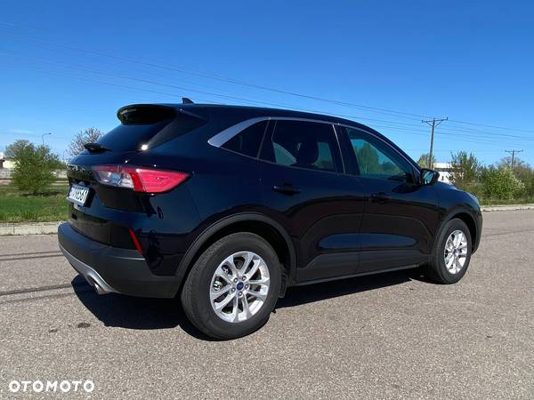 Ford Kuga - 9