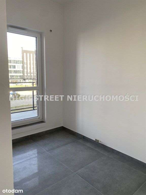 "MODERN SPACE " Wiktoryn Budki Szczęśliwieckie-3