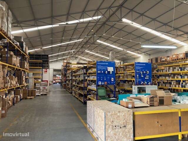 Armazém para arrendar na zona de Albarraque - Sintra - Grande imagem: 4/7