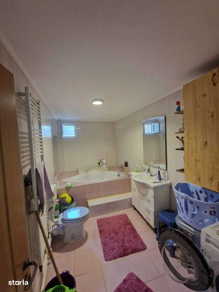 De vanzare 2 case in zona Chiscani - Imagine principală: 2/8